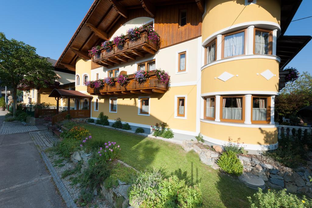 Ferienhotel Innviertel Kirchheim im Innkreis Exterior photo
